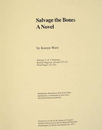  Salvage the bones : a novel