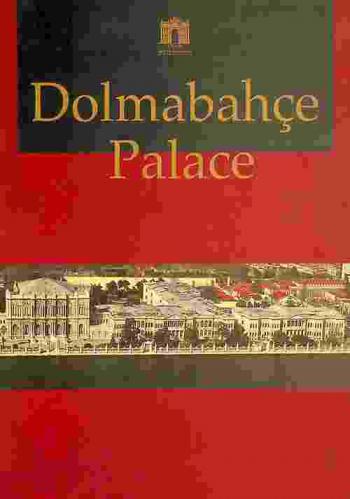  Dolmabahçe Palace